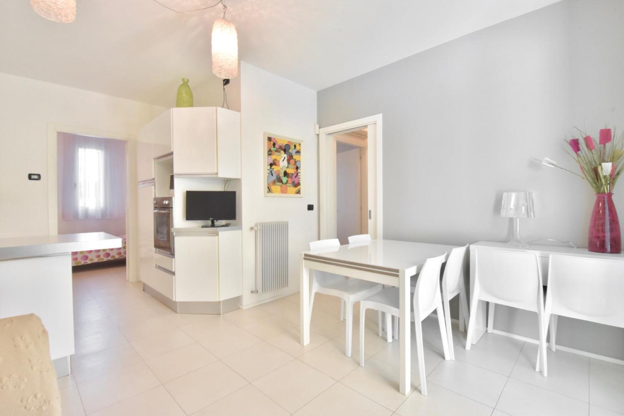 Liro Apartment *